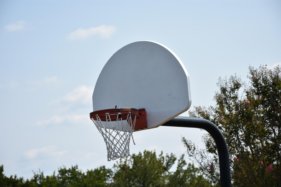 女篮热身赛战报：中国女篮负澳大利亚吞首败 张子宇缺席韩旭15+9杨舒予8中1