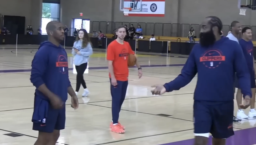 同样是对待球队老将，森林狼和快船的态度，却截然不同！