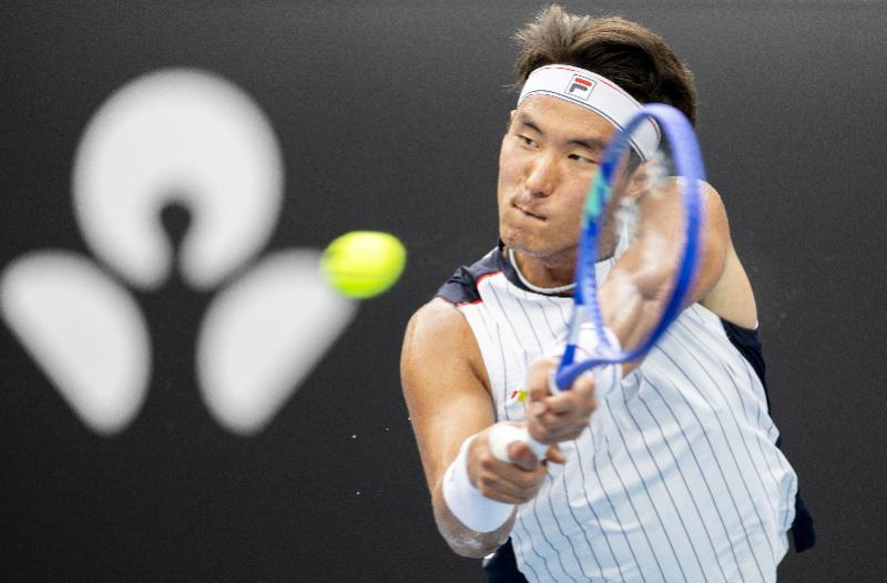 九游体育app-商竣程晋级澳网男单第二轮,袁悦不敌2号种子斯瓦泰克